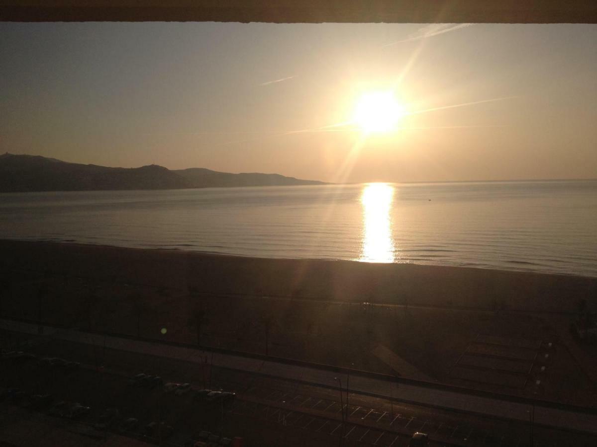 Holidays P14 Sea View إمبوريابرافا المظهر الخارجي الصورة